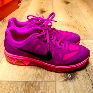 Nike max airs shoes